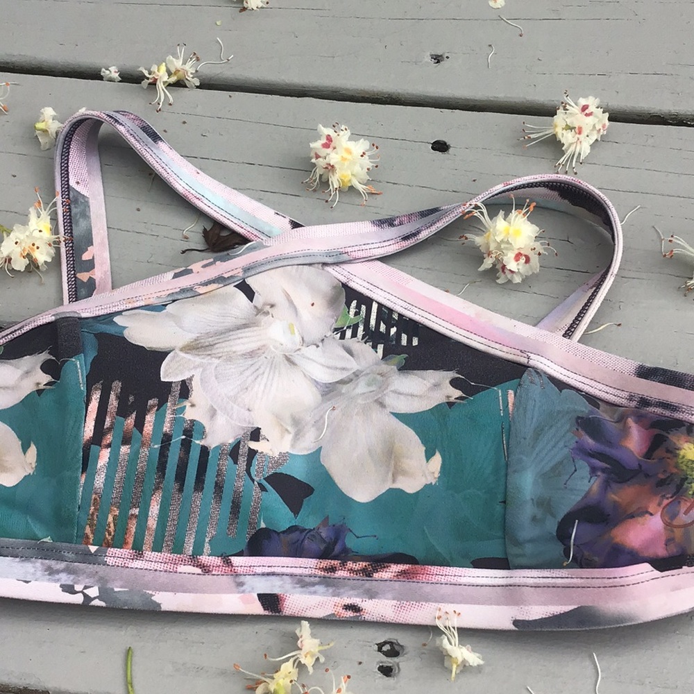 floral bikini